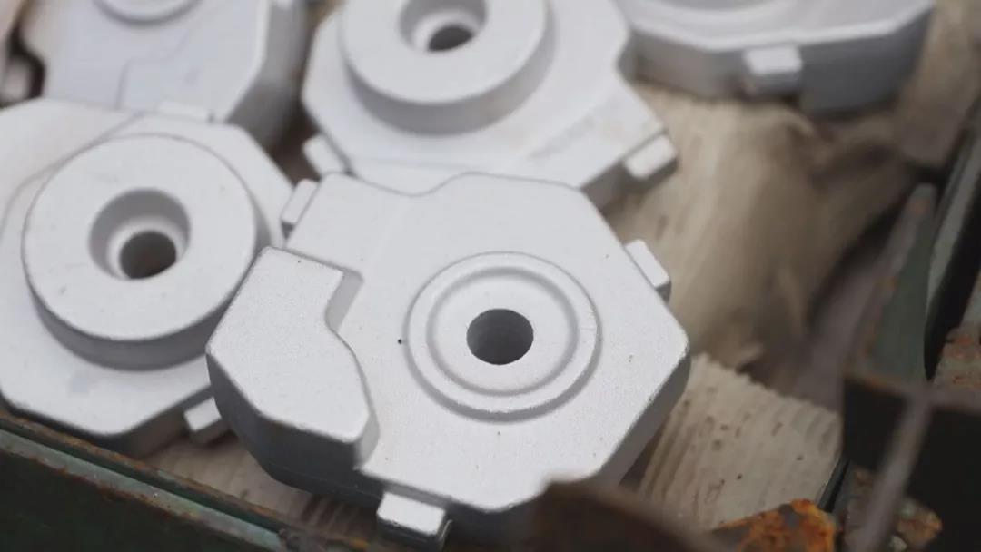 什么是“小巨人”企业？东风商用车告诉你 - 第2张