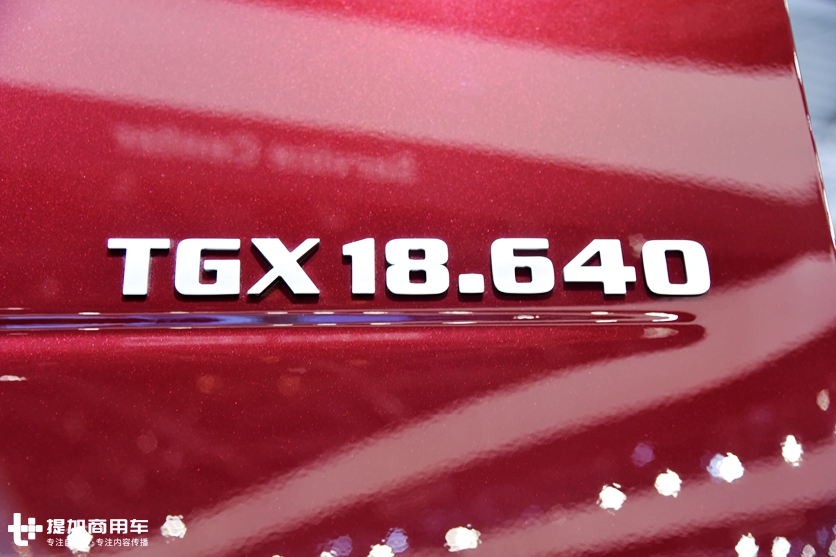 有速度更有激情,640马力,德国曼恩的房车化定制豪华重卡详解 - 第2张 - 提加商用车网 有速度更有激情,640马力,德国曼恩的房车化定制豪华重卡详解 - 第2张