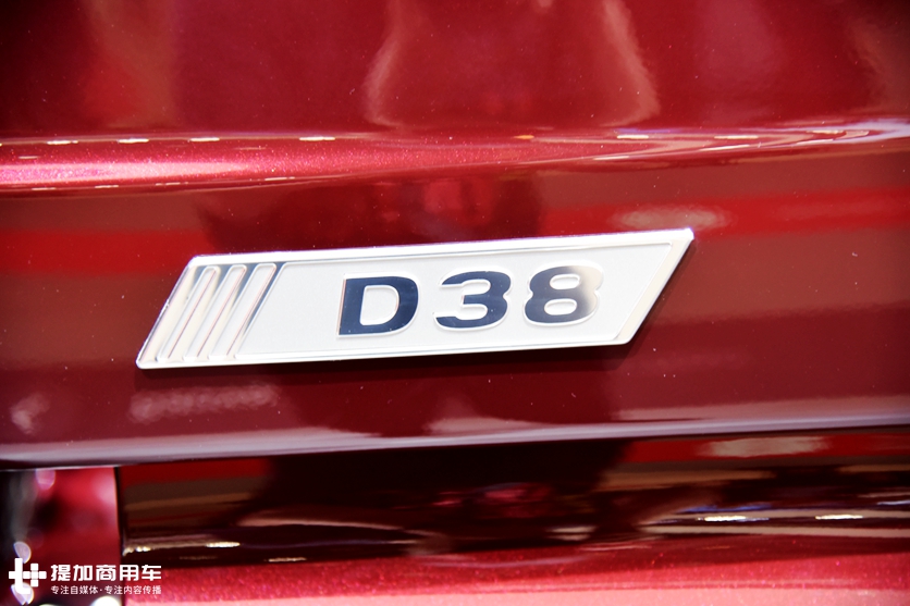 有速度更有激情,640马力,德国曼恩的房车化定制豪华重卡详解 - 第8张 - 提加商用车网 有速度更有激情,640马力,德国曼恩的房车化定制豪华重卡详解 - 第8张