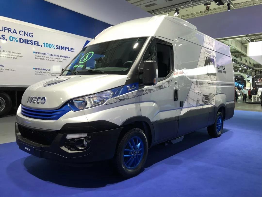 总共500台，只在欧洲销售，依维柯推出诞生40周年限量版Daily - 第4张