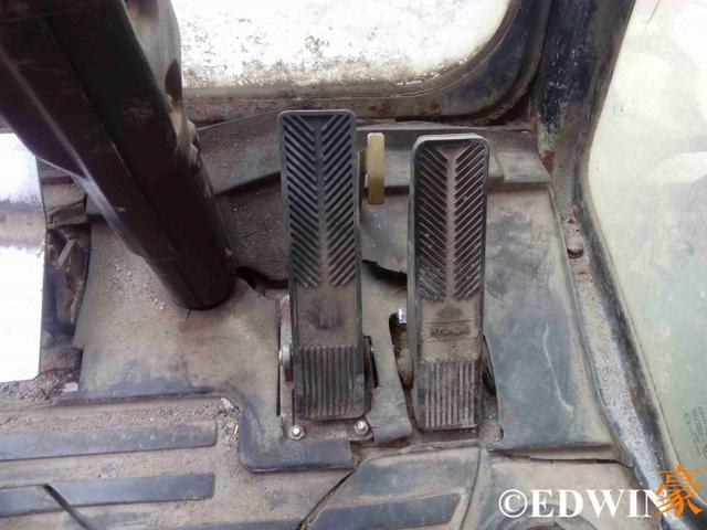 省心与便捷非国产工程机械能比？17年车龄的韩国现代挖掘机实拍 - 第25张