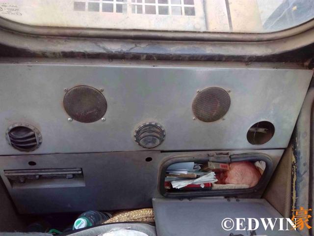 省心与便捷非国产工程机械能比？17年车龄的韩国现代挖掘机实拍 - 第31张