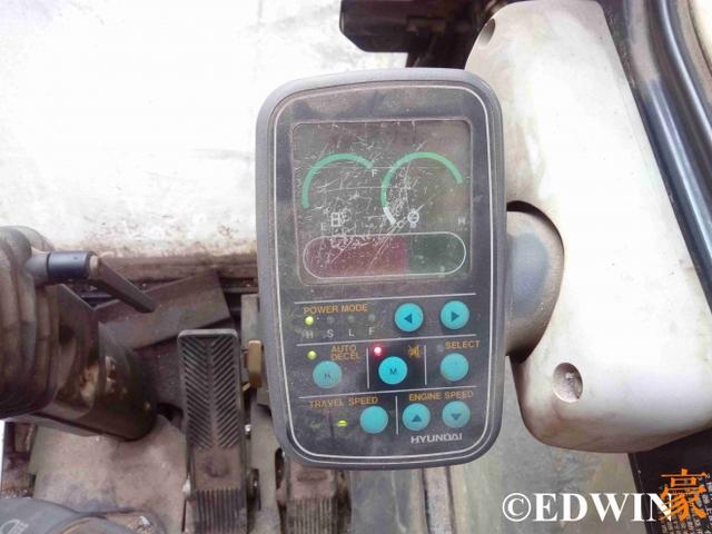 省心与便捷非国产工程机械能比？17年车龄的韩国现代挖掘机实拍 - 第23张