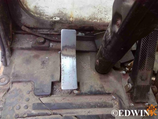 省心与便捷非国产工程机械能比？17年车龄的韩国现代挖掘机实拍 - 第24张