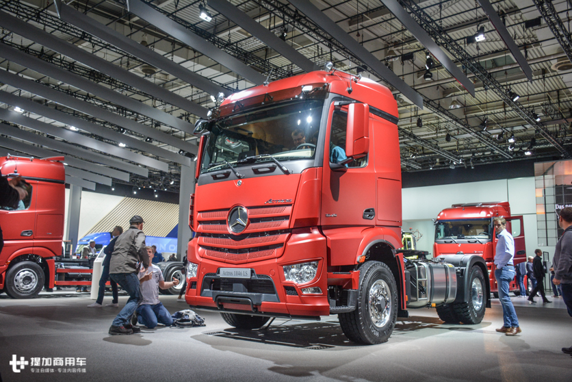 4X2和4X4随意切换,货运越野两不误,带您见识奔驰和雷诺卡车的“黑科技” - 第4张 - 提加商用车网 4X2和4X4随意切换,货运越野两不误,带您见识奔驰和雷诺卡车的“黑科技” - 第4张