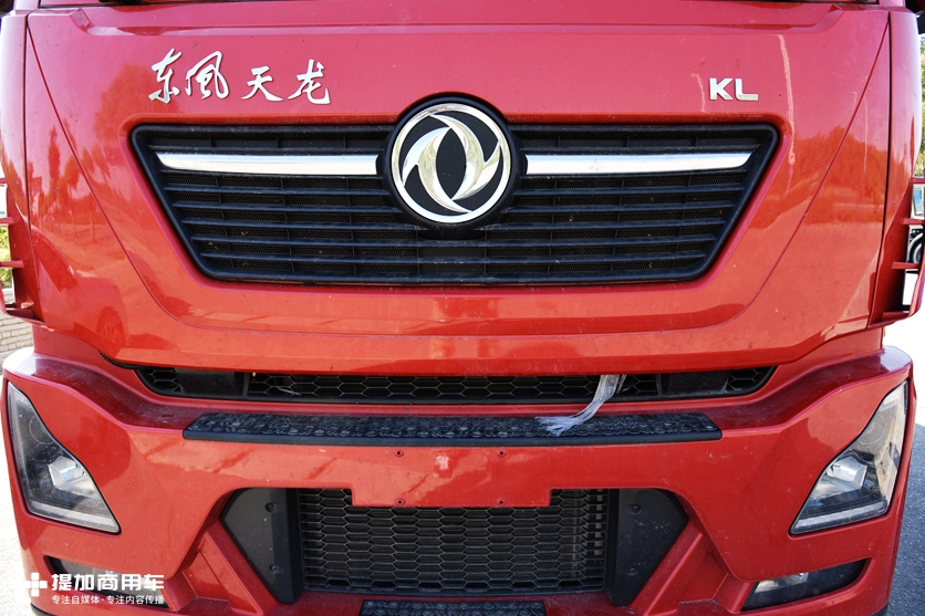 平地板大卧铺,全新仪表台,正在测试的换代东风天龙重卡提前看 - 第6张 - 提加商用车网 平地板大卧铺,全新仪表台,正在测试的换代东风天龙重卡提前看 - 第6张