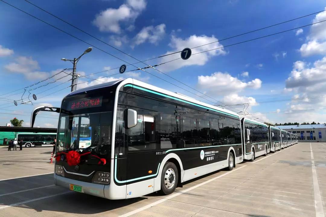 440辆智能网联公交献礼中国国际进口博览会,宇通客车闪耀上海! - 第4张 - 提加商用车网 440辆智能网联公交献礼中国国际进口博览会,宇通客车闪耀上海! - 第4张