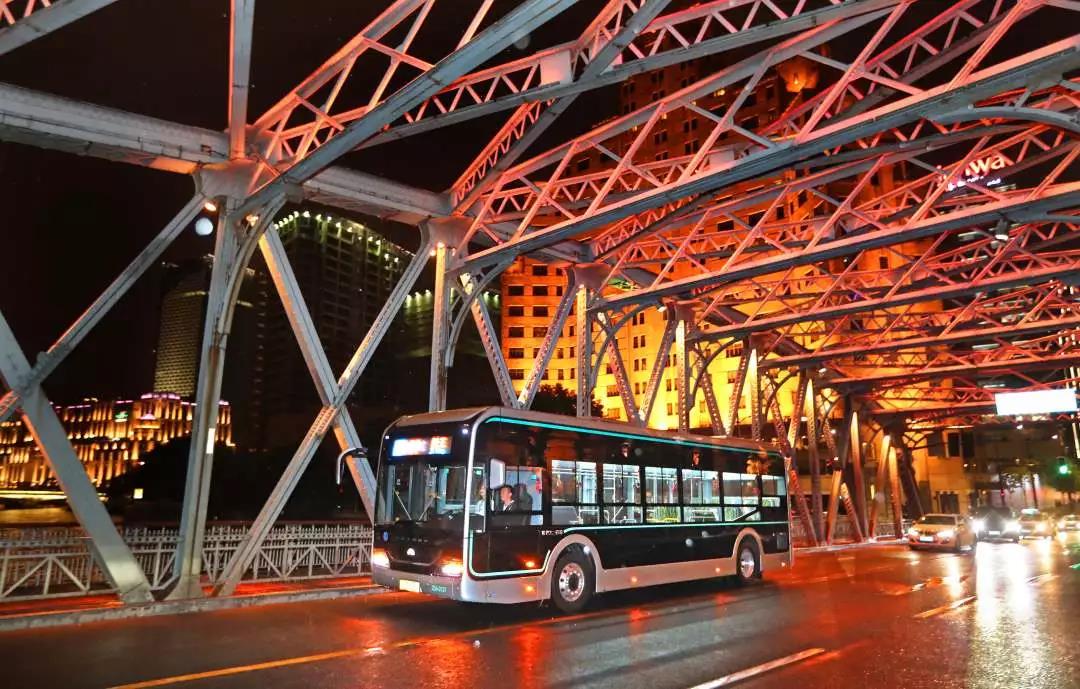 440辆智能网联公交献礼中国国际进口博览会,宇通客车闪耀上海! - 第7张 - 提加商用车网 440辆智能网联公交献礼中国国际进口博览会,宇通客车闪耀上海! - 第7张