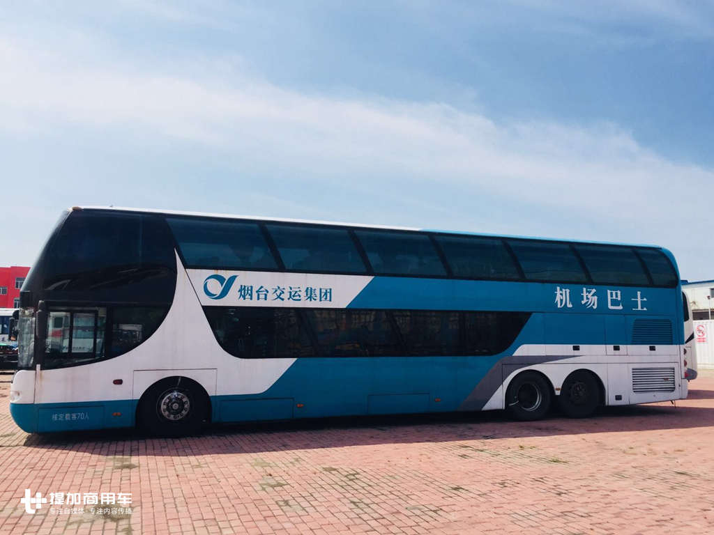 460马力，10多年前就售价200多万，曾经的国产豪华双层大巴实拍 - 第5张