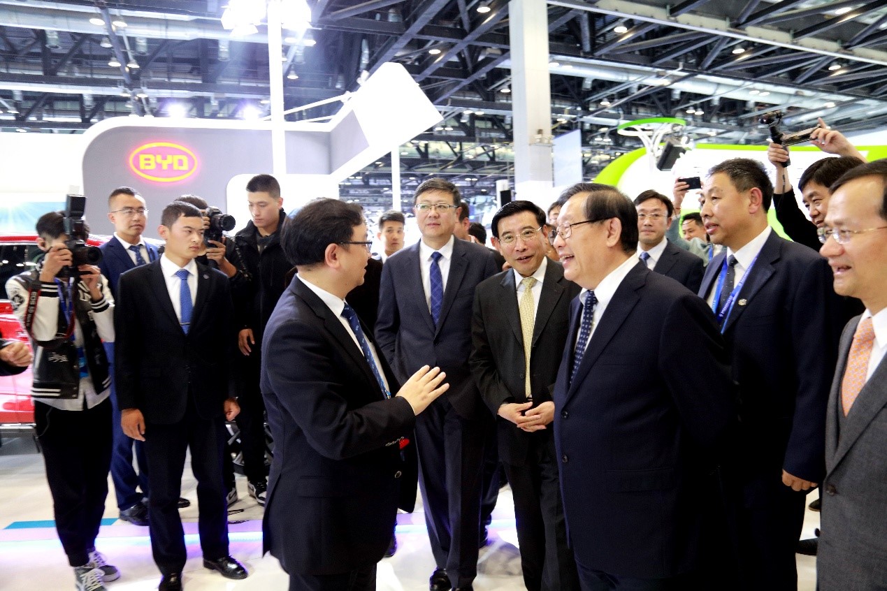 王传福:汽车智能化的关键是开放 中国有机会领跑全球 - 第3张 - 提加商用车网 王传福:汽车智能化的关键是开放 中国有机会领跑全球 - 第3张