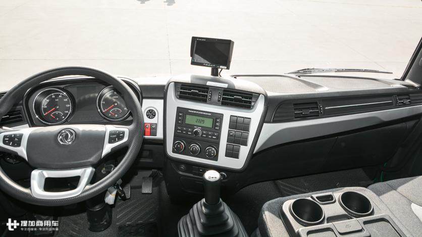 东风商用车与中国邮政签署857台大订单,首批311辆天锦KR交付 - 第5张 - 提加商用车网 东风商用车与中国邮政签署857台大订单,首批311辆天锦KR交付 - 第5张