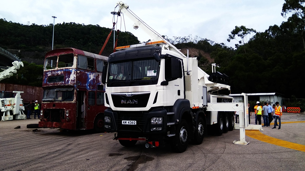 雄关“曼”道,百余台曼恩卡客车迈步港珠澳大桥 - 第5张 - 提加商用车网 雄关“曼”道,百余台曼恩卡客车迈步港珠澳大桥 - 第5张