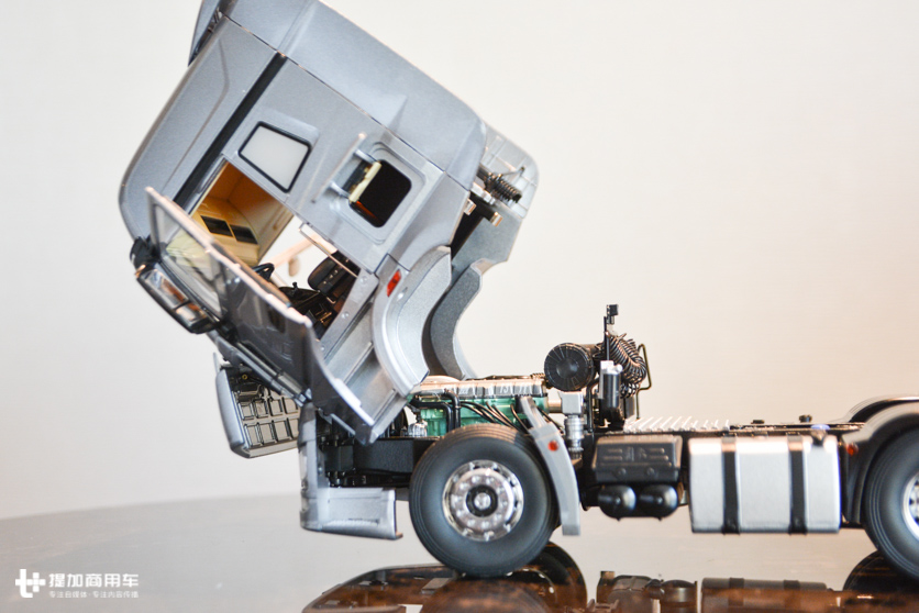 解放J7锌合金车模开箱，网传售价超900元 - 第10张