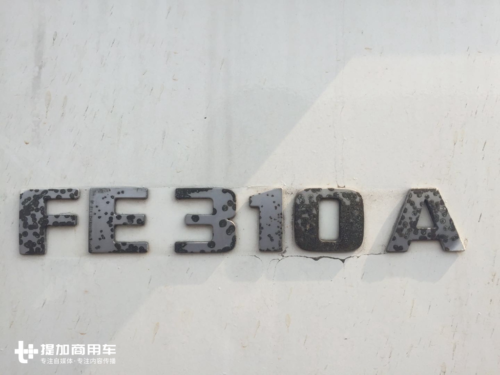 德龙F2000的原型车，17年车龄仍在服役，德国曼恩FE底盘卡车实拍 - 第3张