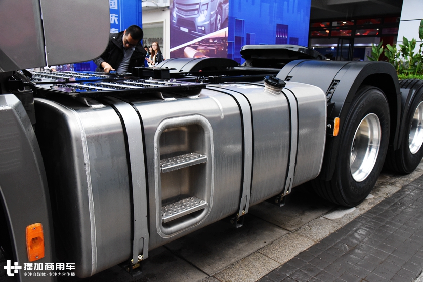 国内唯一的韩系卡车实力如何?老司机带您认识四川现代创虎重卡 - 第9张 - 提加商用车网 国内唯一的韩系卡车实力如何?老司机带您认识四川现代创虎重卡 - 第9张