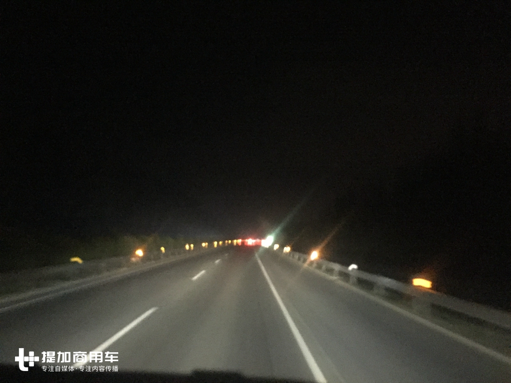 小伙搭卡车穷游中国破3万公里,这次又坐沃尔沃卡车去了趟杭州 - 第9张 - 提加商用车网 小伙搭卡车穷游中国破3万公里,这次又坐沃尔沃卡车去了趟杭州 - 第9张