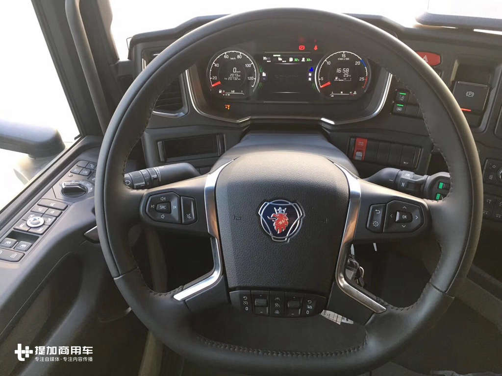 1300升容量油箱+液力缓速器,中通购入的低配版新款斯堪尼亚实拍 - 第5张 - 提加商用车网 1300升容量油箱+液力缓速器,中通购入的低配版新款斯堪尼亚实拍 - 第5张