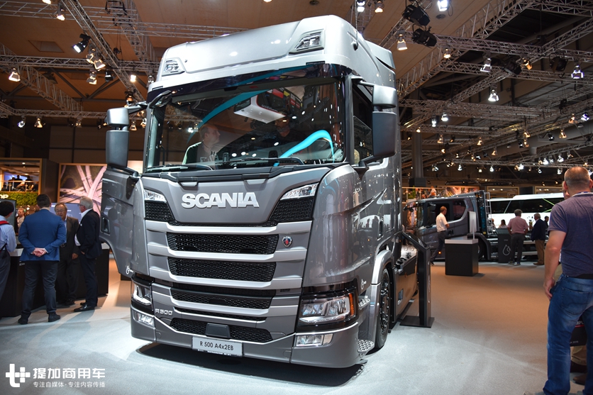 斯堪尼亚R500“低趴”牵引车实拍,省油还能多拉货,欧洲已流行起来 - 第7张 - 提加商用车网 斯堪尼亚R500“低趴”牵引车实拍,省油还能多拉货,欧洲已流行起来 - 第7张