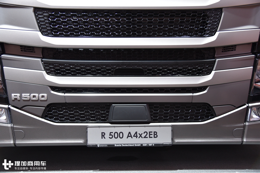斯堪尼亚R500“低趴”牵引车实拍,省油还能多拉货,欧洲已流行起来 - 第8张 - 提加商用车网 斯堪尼亚R500“低趴”牵引车实拍,省油还能多拉货,欧洲已流行起来 - 第8张