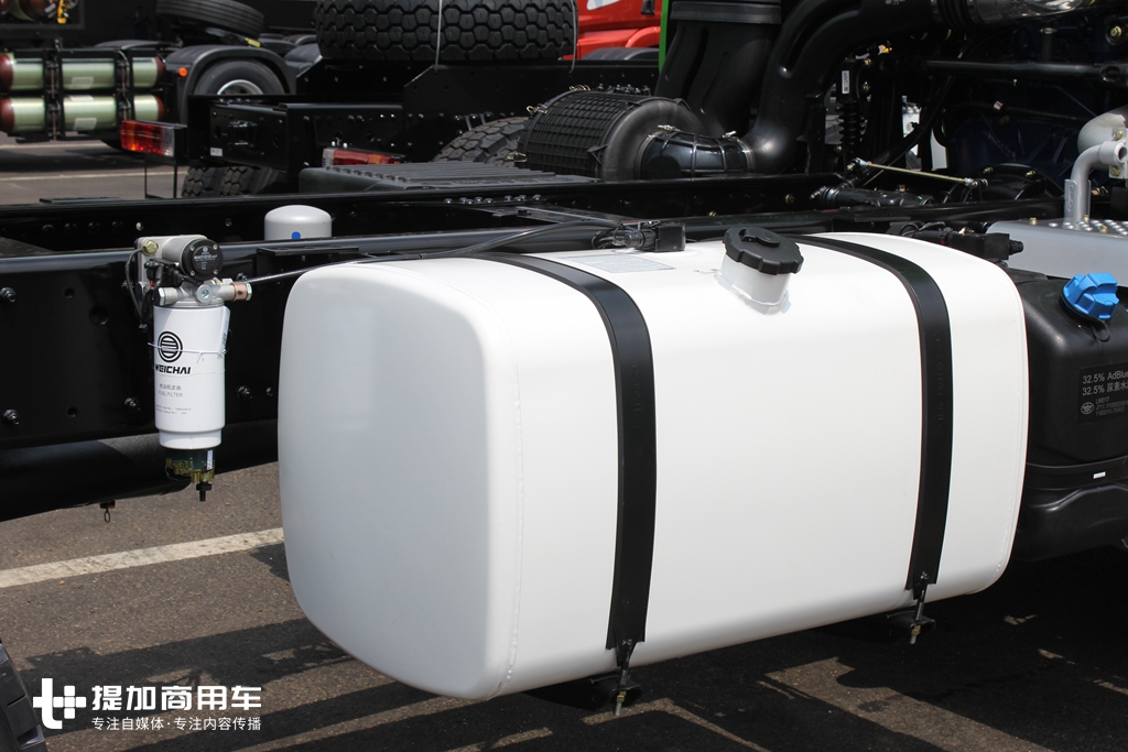 平顶驾驶室，配置不比牵引车差！解放JH6高端自卸车新品首曝光 - 第14张