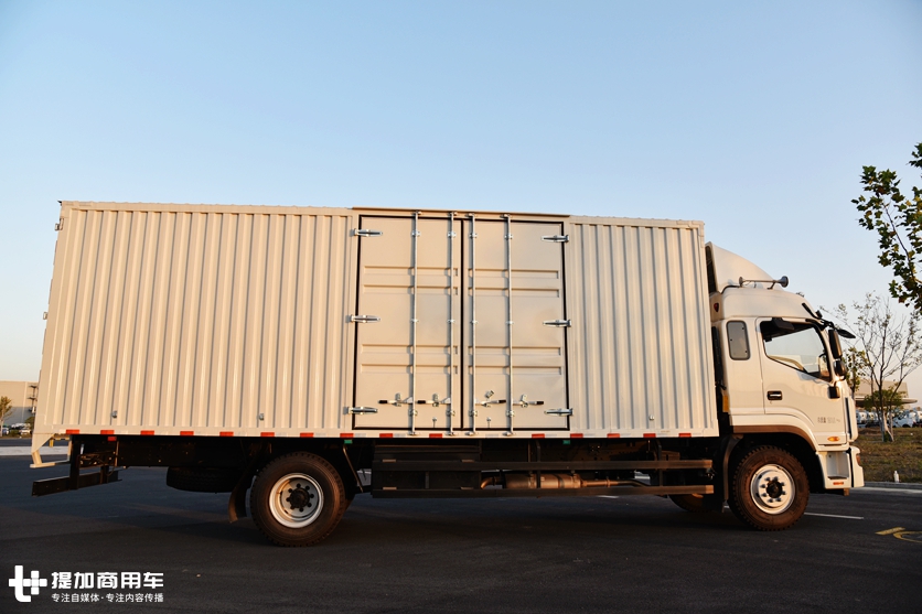 江淮帅铃又升级了,这次推出中卡车型,动力更猛,载货能力也更强了 - 第4张 - 提加商用车网 江淮帅铃又升级了,这次推出中卡车型,动力更猛,载货能力也更强了 - 第4张