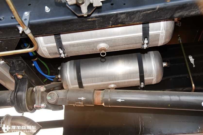 江淮帅铃又升级了,这次推出中卡车型,动力更猛,载货能力也更强了 - 第9张 - 提加商用车网 江淮帅铃又升级了,这次推出中卡车型,动力更猛,载货能力也更强了 - 第9张