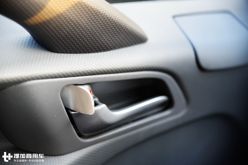 江淮帅铃又升级了,这次推出中卡车型,动力更猛,载货能力也更强了 - 第19张 - 提加商用车网 江淮帅铃又升级了,这次推出中卡车型,动力更猛,载货能力也更强了 - 第19张