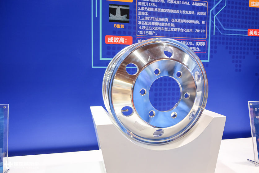 AMT变速箱、电子手刹，货箱减重430公斤，看跃进为我们描述的轻卡未来 - 第14张