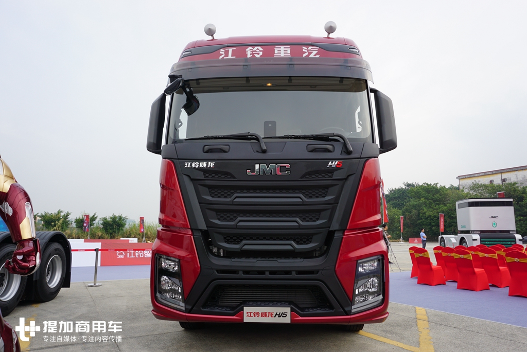 37万多就能开走的旗舰重卡,您想知道的江铃威龙HV5配置信息都在这里 - 第3张 - 提加商用车网 37万多就能开走的旗舰重卡,您想知道的江铃威龙HV5配置信息都在这里 - 第3张
