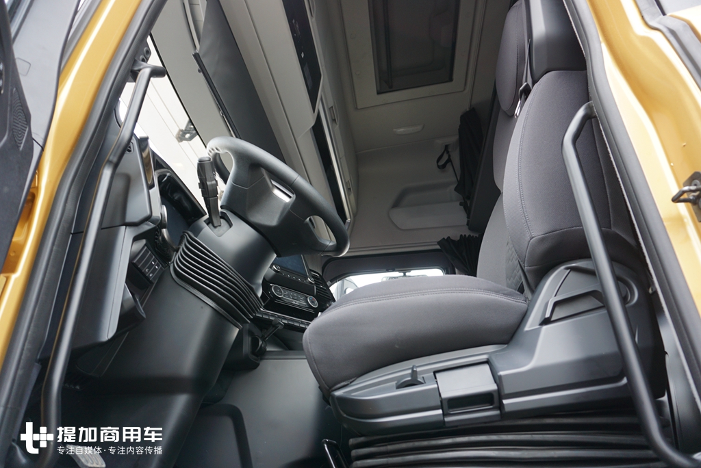 37万多就能开走的旗舰重卡,您想知道的江铃威龙HV5配置信息都在这里 - 第7张 - 提加商用车网 37万多就能开走的旗舰重卡,您想知道的江铃威龙HV5配置信息都在这里 - 第7张