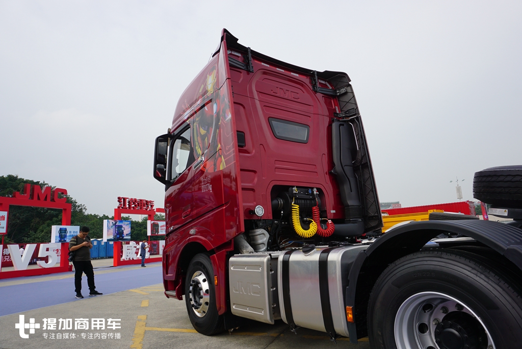 37万多就能开走的旗舰重卡,您想知道的江铃威龙HV5配置信息都在这里 - 第20张 - 提加商用车网 37万多就能开走的旗舰重卡,您想知道的江铃威龙HV5配置信息都在这里 - 第20张