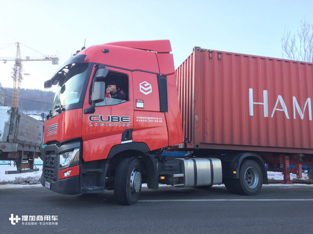 V8动力斯堪尼亚领衔,再带大家看几款欧洲新款卡车,绥芬河口岸拍车之二 - 第3张 - 提加商用车网 V8动力斯堪尼亚领衔,再带大家看几款欧洲新款卡车,绥芬河口岸拍车之二 - 第3张