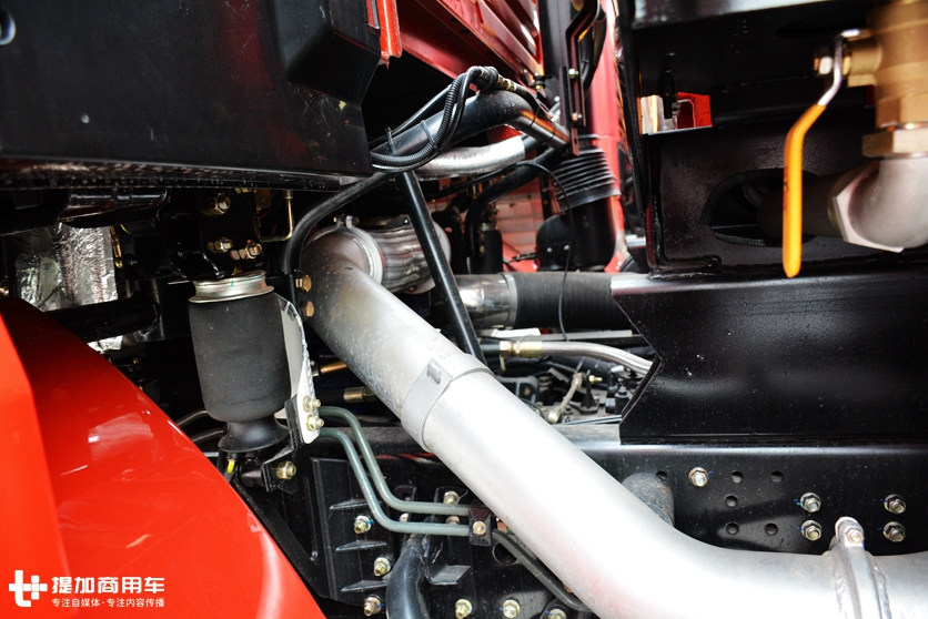 目前最大马力的国产公路自卸车,550马力的德龙X3000自卸车实拍 - 第12张 - 提加商用车网 目前最大马力的国产公路自卸车,550马力的德龙X3000自卸车实拍 - 第12张