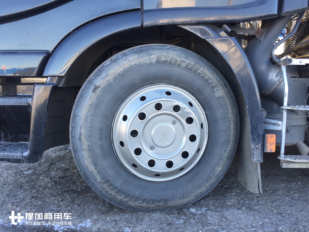 那一天我登上了俄罗斯老大哥的卡车,绥芬河口岸拍卡车之三 - 第2张 - 提加商用车网 那一天我登上了俄罗斯老大哥的卡车,绥芬河口岸拍卡车之三 - 第2张