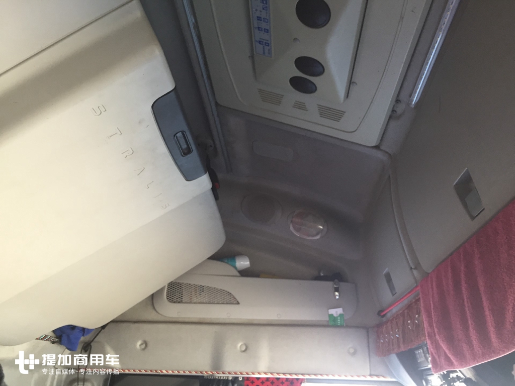 那一天我登上了俄罗斯老大哥的卡车,绥芬河口岸拍卡车之三 - 第3张 - 提加商用车网 那一天我登上了俄罗斯老大哥的卡车,绥芬河口岸拍卡车之三 - 第3张