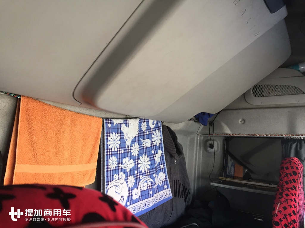 那一天我登上了俄罗斯老大哥的卡车,绥芬河口岸拍卡车之三 - 第4张 - 提加商用车网 那一天我登上了俄罗斯老大哥的卡车,绥芬河口岸拍卡车之三 - 第4张