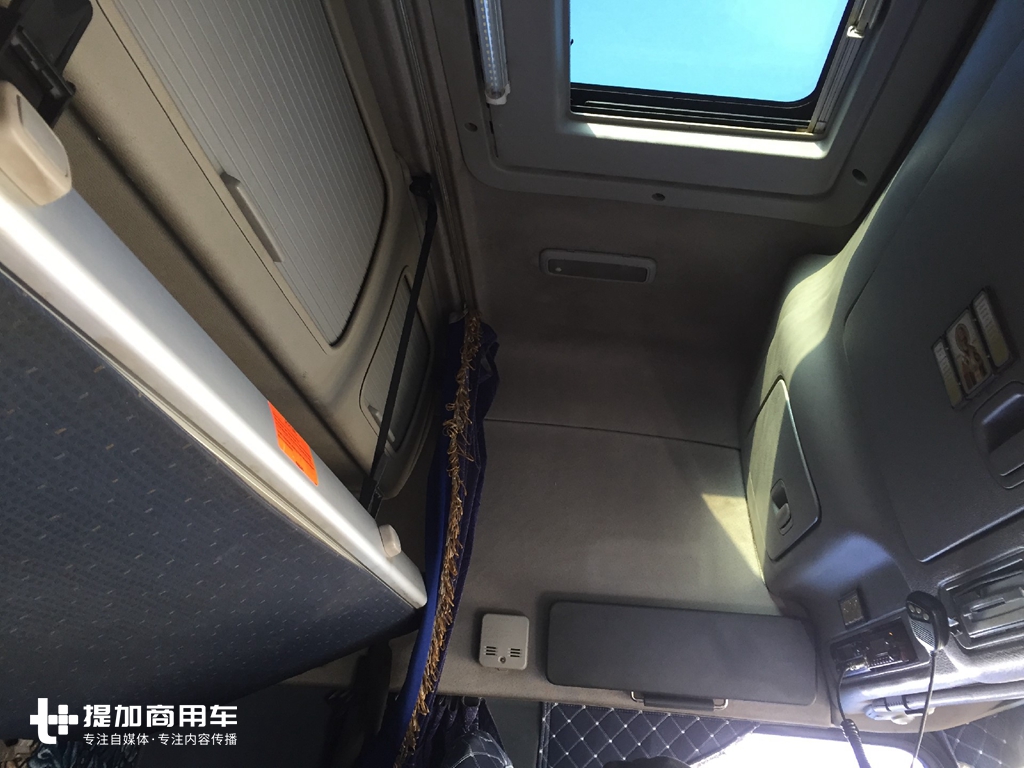 那一天我登上了俄罗斯老大哥的卡车,绥芬河口岸拍卡车之三 - 第12张 - 提加商用车网 那一天我登上了俄罗斯老大哥的卡车,绥芬河口岸拍卡车之三 - 第12张