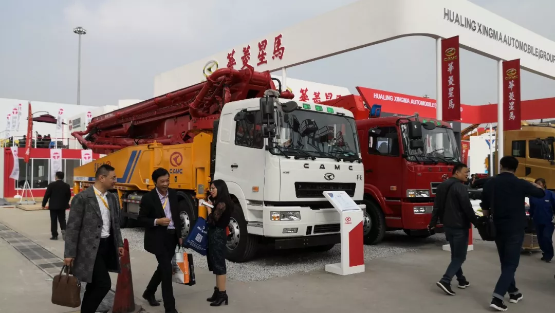 有实力 有创新 华菱星马众星闪耀上海宝马展 - 第3张 - 提加商用车网 有实力 有创新 华菱星马众星闪耀上海宝马展 - 第3张