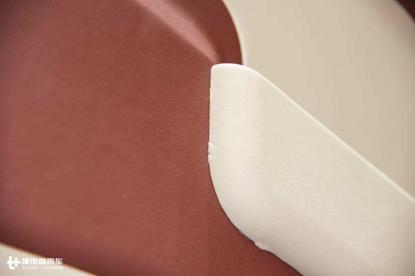 又把KTV包厢搬上了卡车,只靠大卧铺和低价卖车,三一重卡能走多远? - 第16张 - 提加商用车网 又把KTV包厢搬上了卡车,只靠大卧铺和低价卖车,三一重卡能走多远? - 第16张