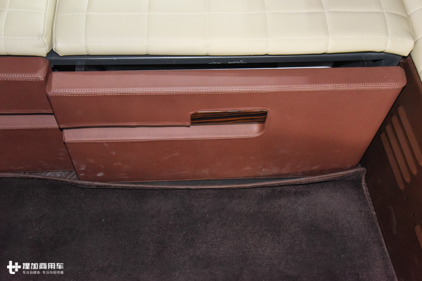 又把KTV包厢搬上了卡车,只靠大卧铺和低价卖车,三一重卡能走多远? - 第27张 - 提加商用车网 又把KTV包厢搬上了卡车,只靠大卧铺和低价卖车,三一重卡能走多远? - 第27张