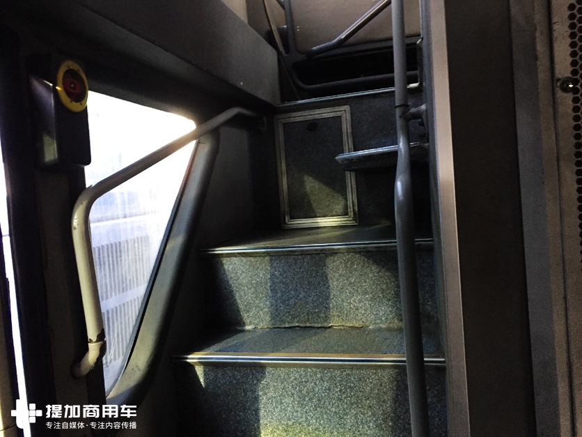 行驶里程超310万公里，国内仅有一辆，已退役的斯堪尼亚双层豪华客车实拍 - 第25张