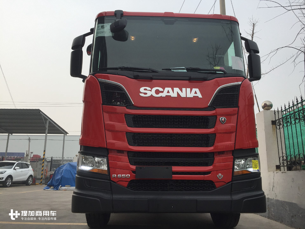 依旧是V8动力,马力升级到650,悄然登陆国内的斯堪尼亚全新一代R系消防车底盘实拍 - 第4张 - 提加商用车网 依旧是V8动力,马力升级到650,悄然登陆国内的斯堪尼亚全新一代R系消防车底盘实拍 - 第4张