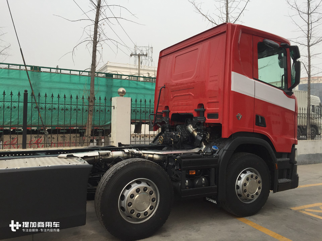依旧是V8动力,马力升级到650,悄然登陆国内的斯堪尼亚全新一代R系消防车底盘实拍 - 第6张 - 提加商用车网 依旧是V8动力,马力升级到650,悄然登陆国内的斯堪尼亚全新一代R系消防车底盘实拍 - 第6张