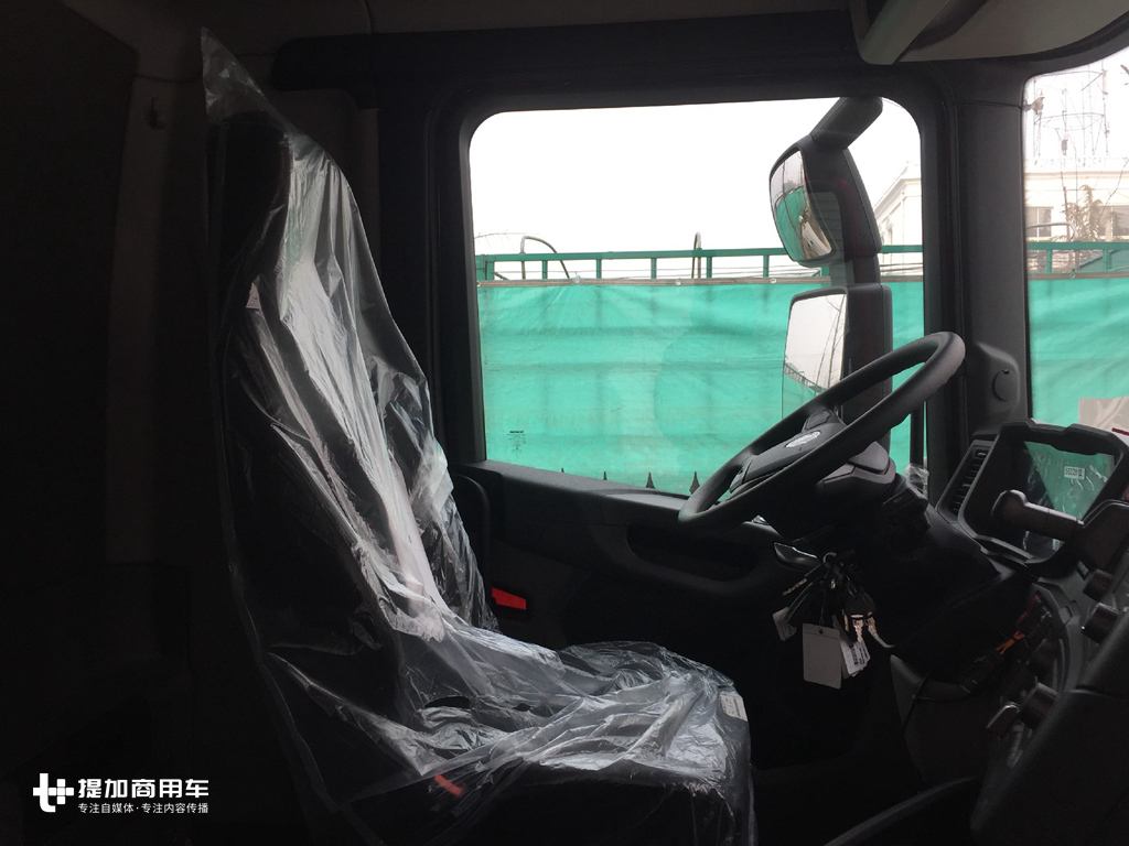 依旧是V8动力,马力升级到650,悄然登陆国内的斯堪尼亚全新一代R系消防车底盘实拍 - 第11张 - 提加商用车网 依旧是V8动力,马力升级到650,悄然登陆国内的斯堪尼亚全新一代R系消防车底盘实拍 - 第11张