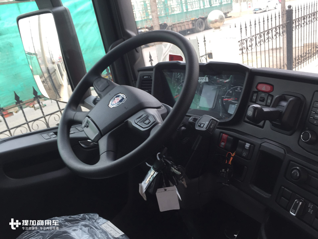 依旧是V8动力,马力升级到650,悄然登陆国内的斯堪尼亚全新一代R系消防车底盘实拍 - 第12张 - 提加商用车网 依旧是V8动力,马力升级到650,悄然登陆国内的斯堪尼亚全新一代R系消防车底盘实拍 - 第12张