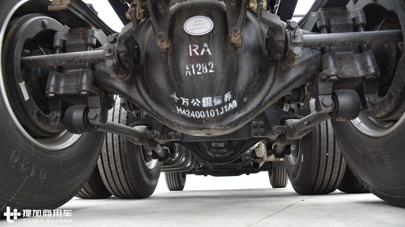 买了辆卡车跑货运,该怎么配轮胎,冬季又用什么胎?老司机告诉您方法 - 第8张 - 提加商用车网 买了辆卡车跑货运,该怎么配轮胎,冬季又用什么胎?老司机告诉您方法 - 第8张