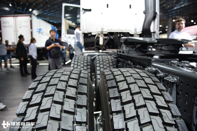 买了辆卡车跑货运,该怎么配轮胎,冬季又用什么胎?老司机告诉您方法 - 第2张 - 提加商用车网 买了辆卡车跑货运,该怎么配轮胎,冬季又用什么胎?老司机告诉您方法 - 第2张