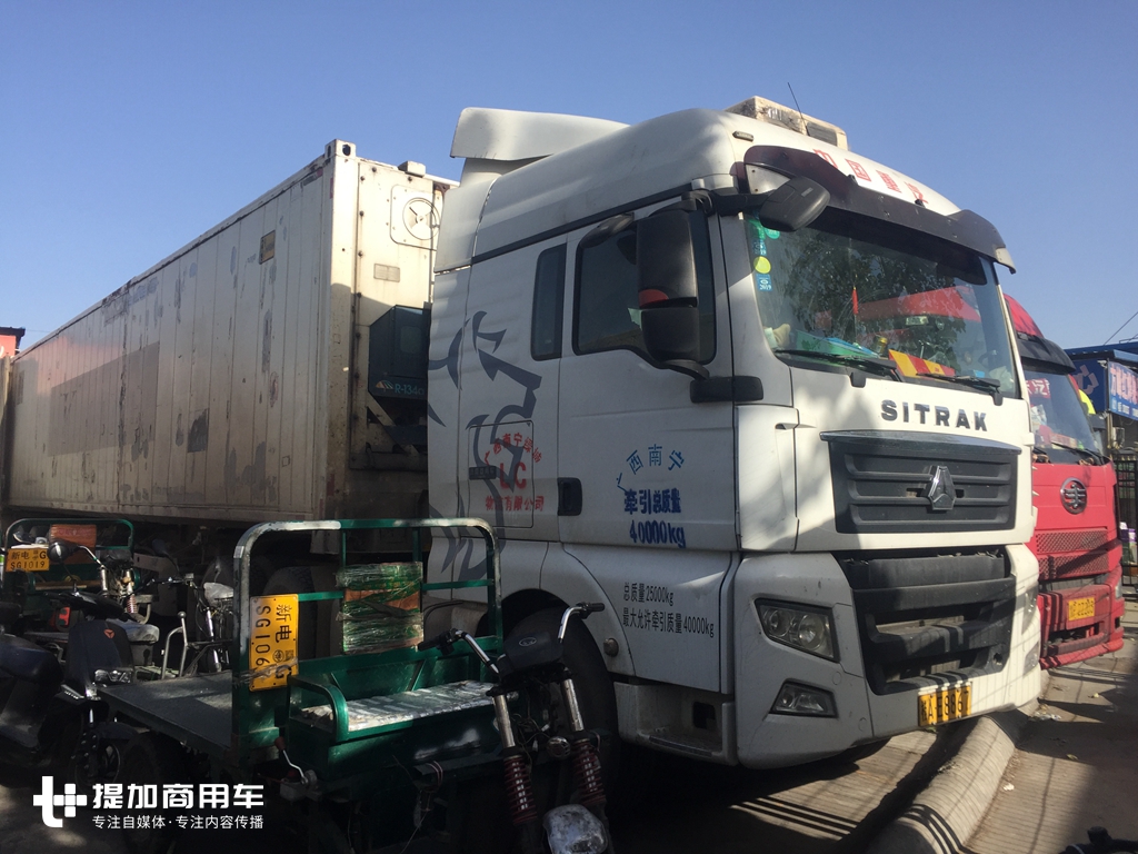 斯堪尼亚,沃尔沃、曼恩,在北京新发地逛了一圈发现尽是高端卡车 - 第21张 - 提加商用车网 斯堪尼亚,沃尔沃、曼恩,在北京新发地逛了一圈发现尽是高端卡车 - 第21张