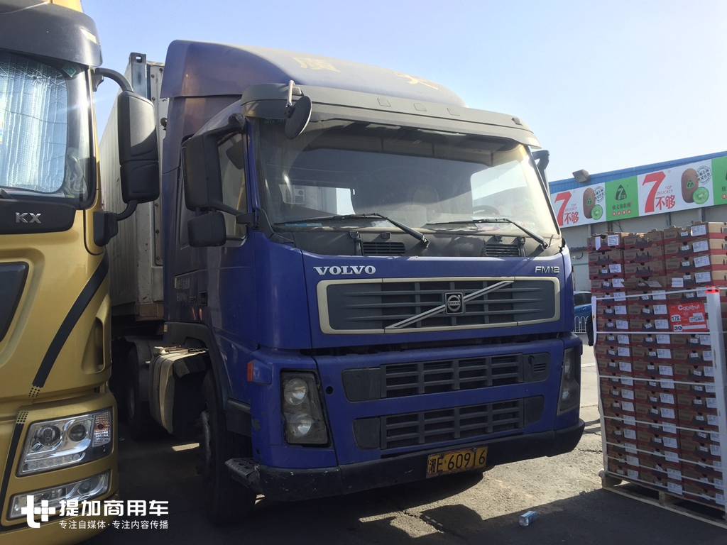 斯堪尼亚,沃尔沃、曼恩,在北京新发地逛了一圈发现尽是高端卡车 - 第32张 - 提加商用车网 斯堪尼亚,沃尔沃、曼恩,在北京新发地逛了一圈发现尽是高端卡车 - 第32张