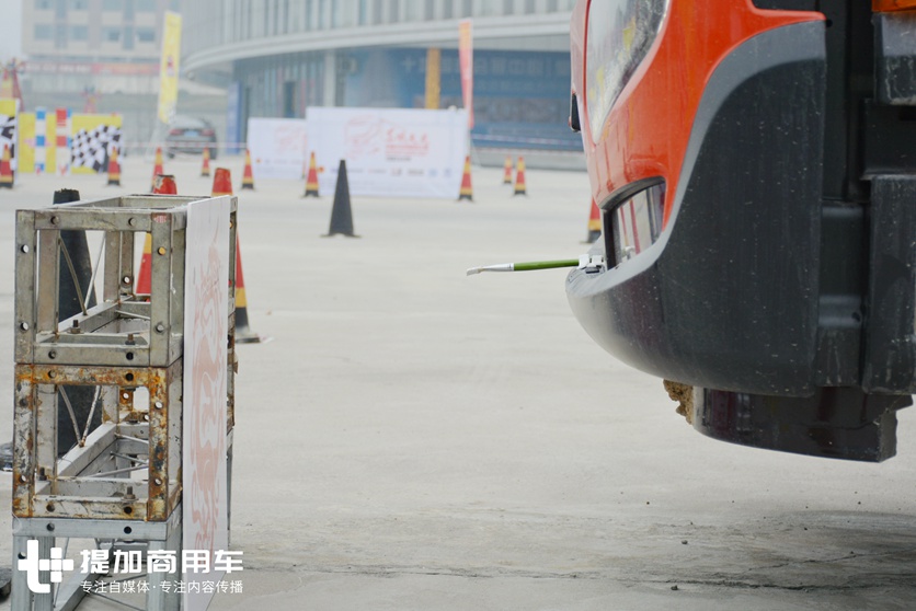 不到30岁小伙免费开走东风新天龙,2018东风天龙卡车驾驶员大赛落幕 - 第10张 - 提加商用车网 不到30岁小伙免费开走东风新天龙,2018东风天龙卡车驾驶员大赛落幕 - 第10张